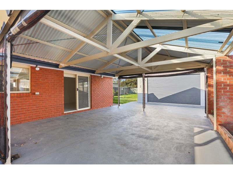 108 McClelland Avenue, Lara VIC 3212