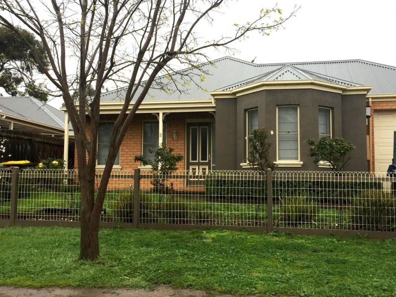 5 Maria Court, Lara VIC 3212
