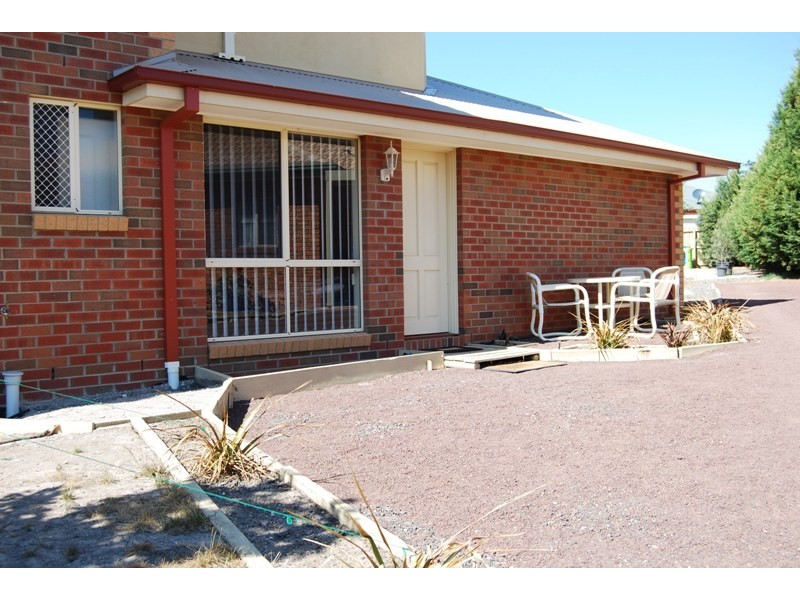 22 Lara Boulevard, Lara VIC 3212