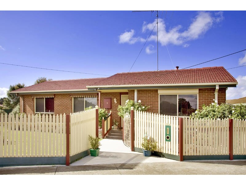 39 Koscuisko Avenue, Corio VIC 3214