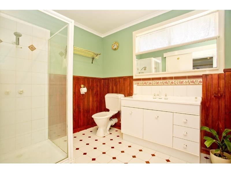 39 Koscuisko Avenue, Corio VIC 3214