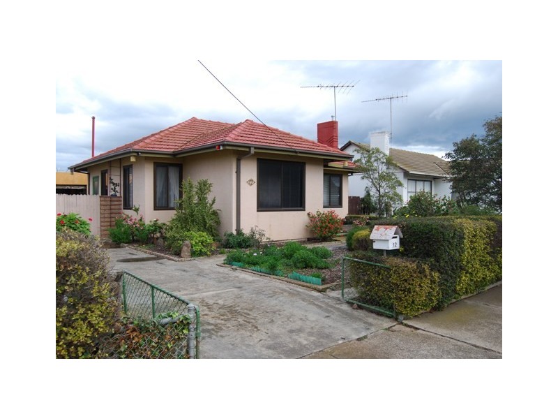 12 Michigan Avenue, Corio VIC 3214