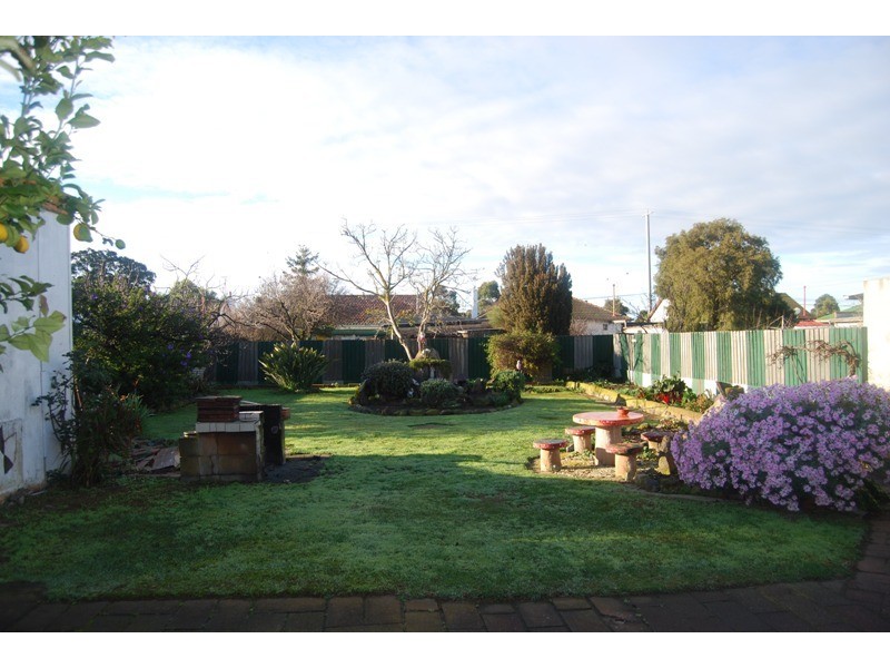 12 Michigan Avenue, Corio VIC 3214