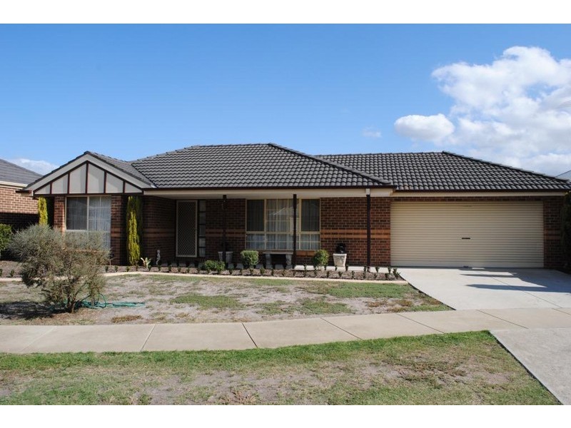 4 Galileo Close, Lara VIC 3212