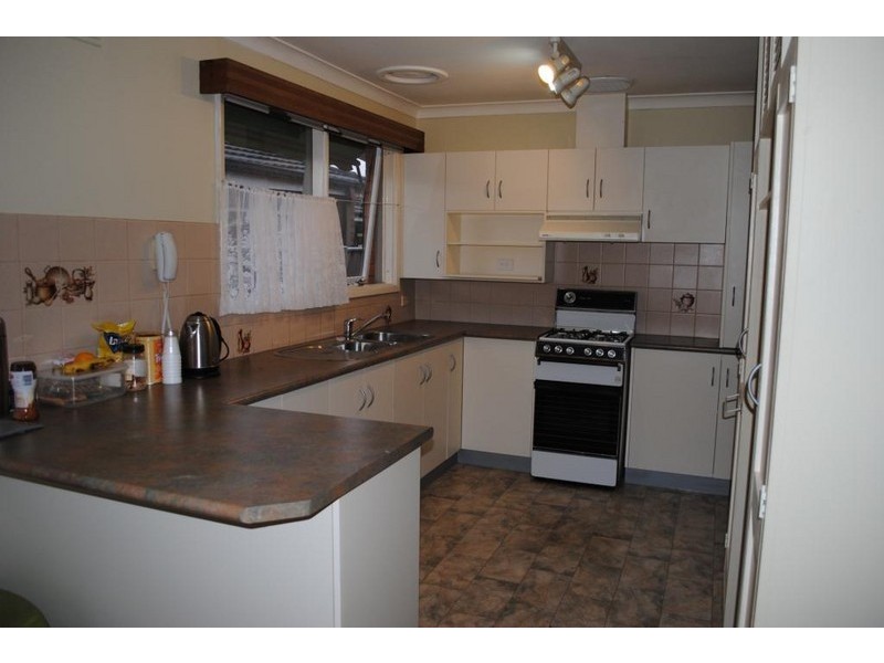 90 Ruhamah Avenue, Bell Post Hill VIC 3215