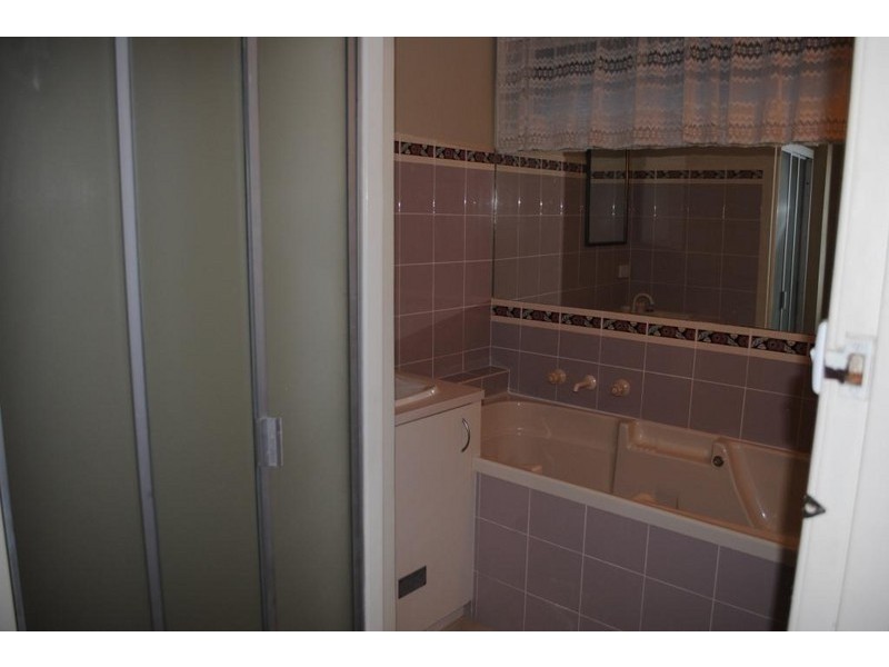 90 Ruhamah Avenue, Bell Post Hill VIC 3215