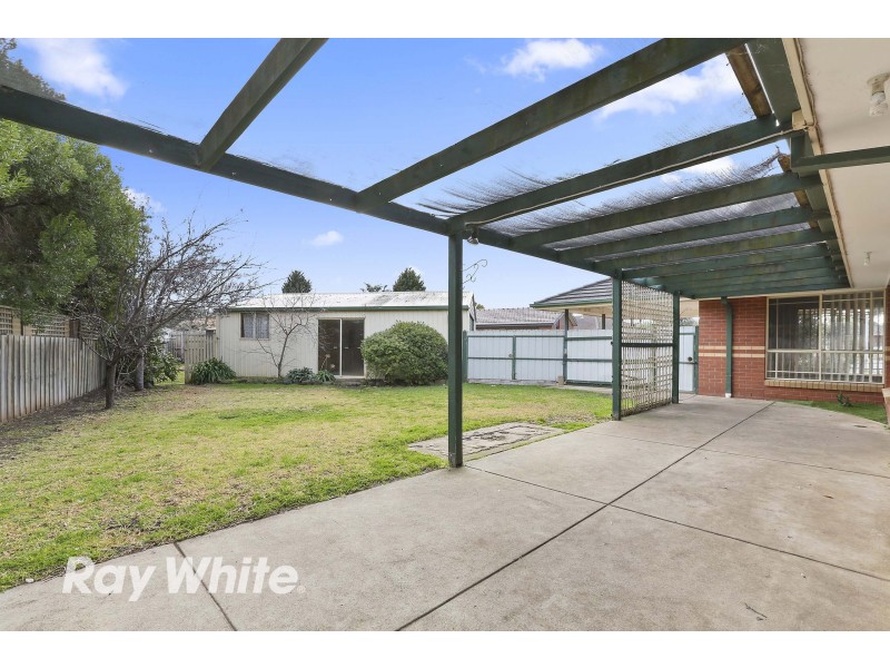 4 Swindon Court, Lara VIC 3212