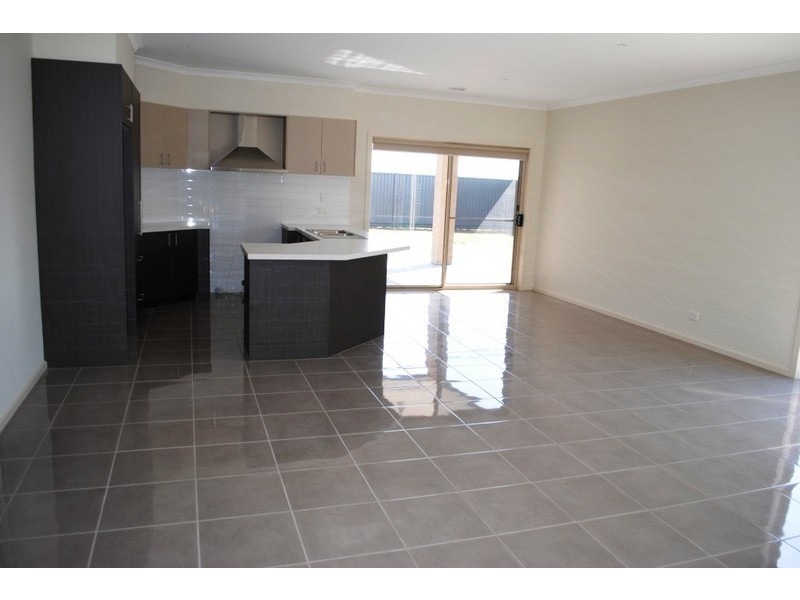 15 Mathieson Place, Lara VIC 3212