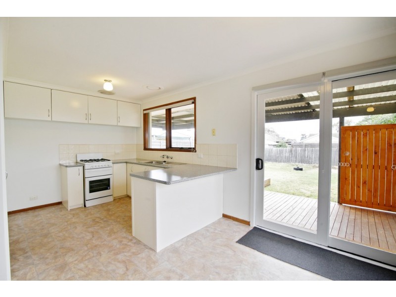 9 Atami Crescent, Corio VIC 3214