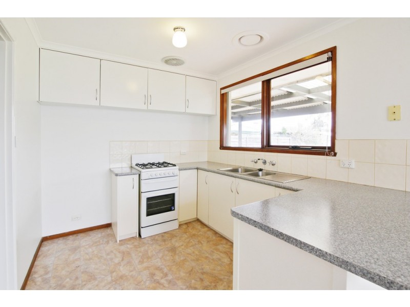 9 Atami Crescent, Corio VIC 3214