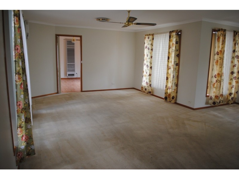 18 Bingara Avenue, Norlane VIC 3214