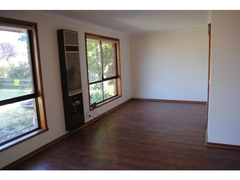 32 Merlin Crescent, Corio VIC 3214