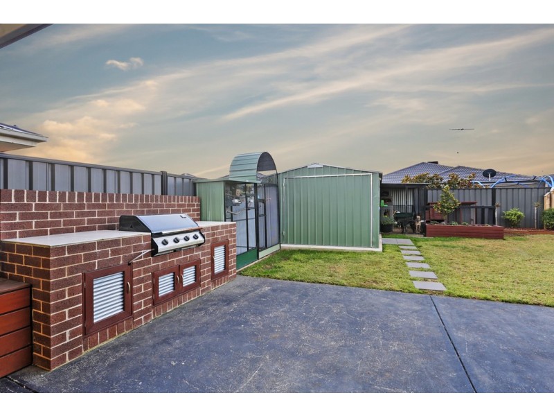 8 Bella Julia Place, Lara VIC 3212