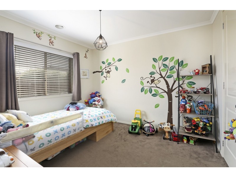 5 Barley Close, Lara VIC 3212