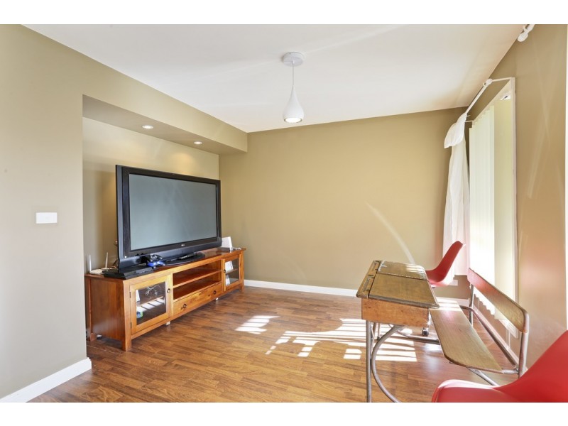 8 Cypress Court, Lara VIC 3212