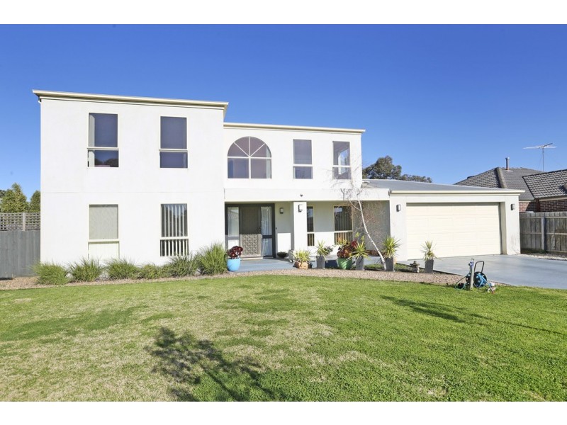 8 Cypress Court, Lara VIC 3212