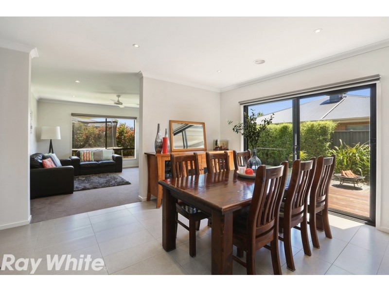 11 Springwater Drive, Lara VIC 3212