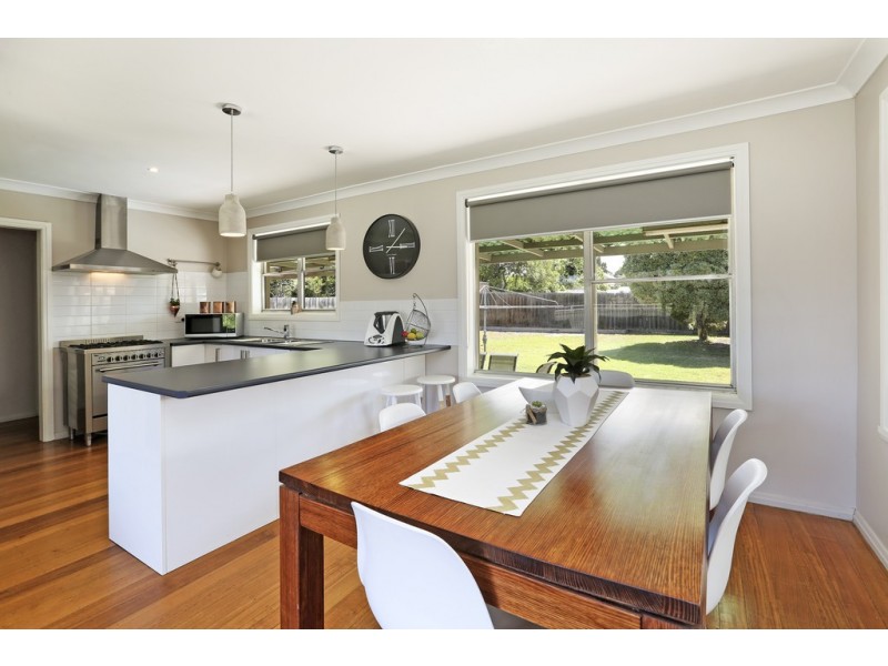 30 Forest Road South, Lara VIC 3212