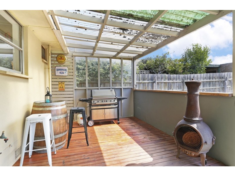 30 Forest Road South, Lara VIC 3212