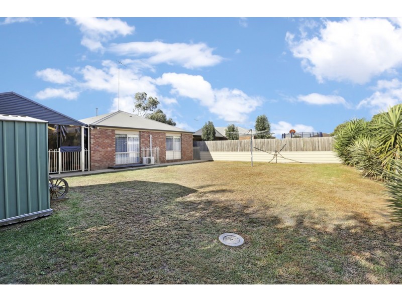 9 Felicity Court, Lara VIC 3212