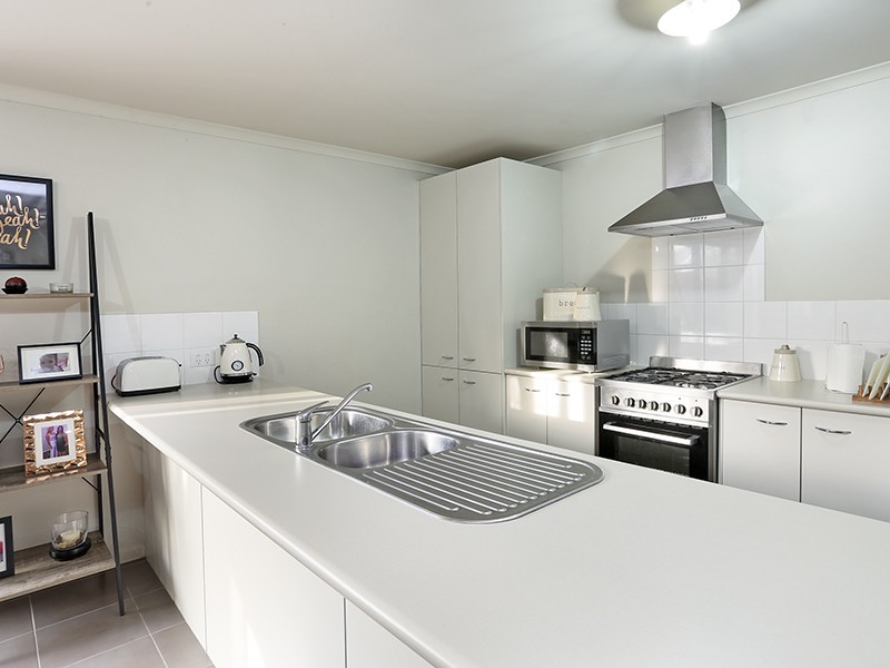 32 Nankeen Avenue, Lara VIC 3212