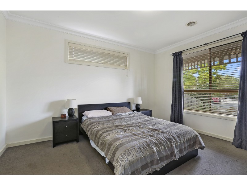 5 Hailar Lane, Lara VIC 3212