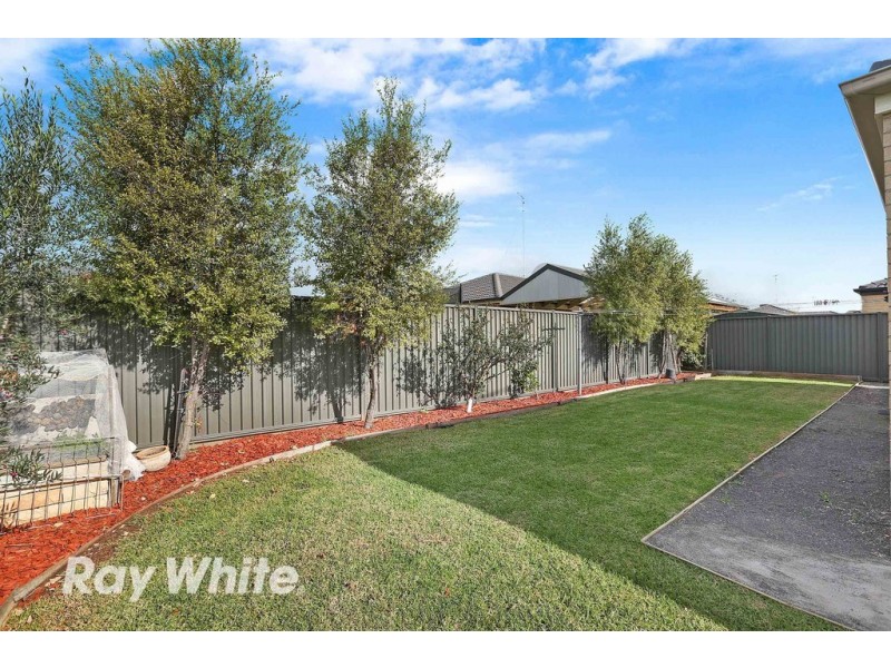 49 Grand Lakes Way, Lara VIC 3212
