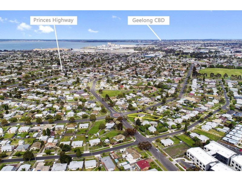 40 Swallow Crescent, Norlane VIC 3214