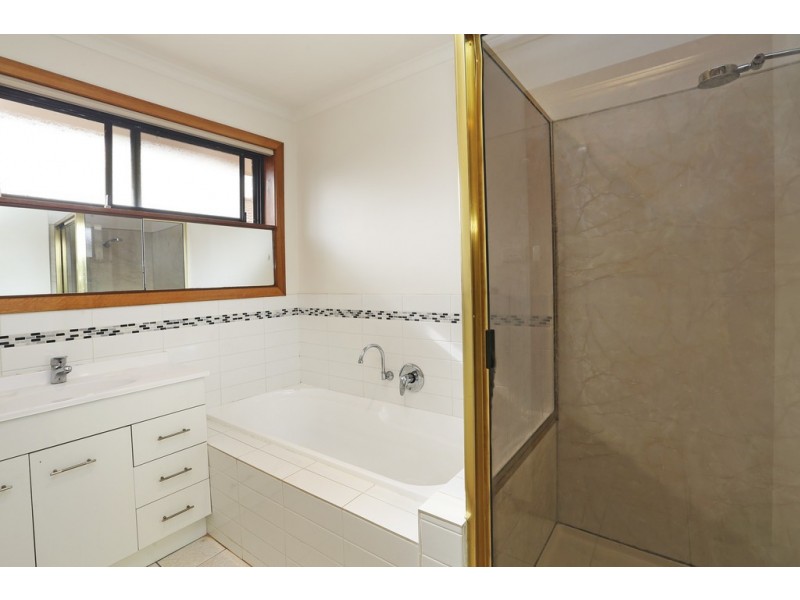 7 Merlin Crescent, Corio VIC 3214