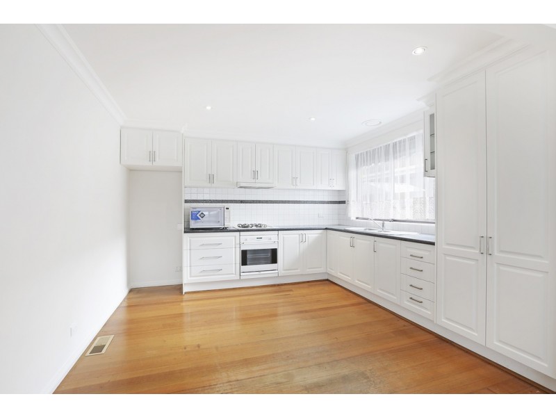 13 Moyston Grove, Corio VIC 3214