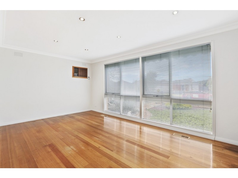 13 Moyston Grove, Corio VIC 3214