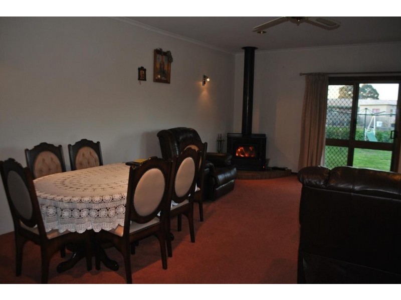 5 Waterford Avenue, Norlane VIC 3214