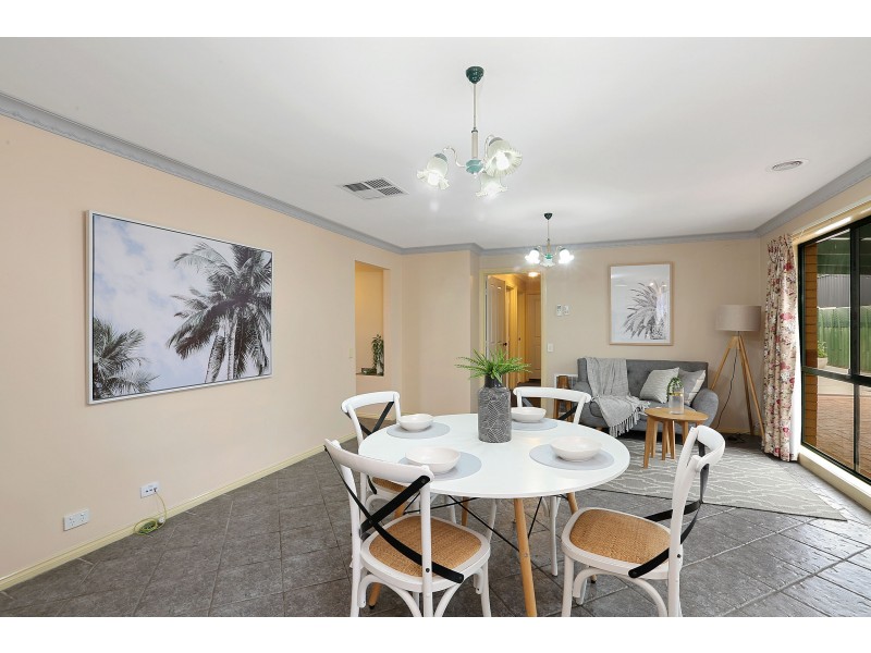 2-4 Marina Court, Lara VIC 3212