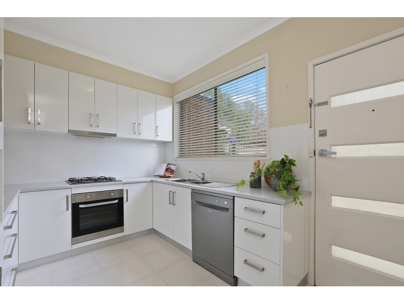 18 Ponds Drive, Lara VIC 3212