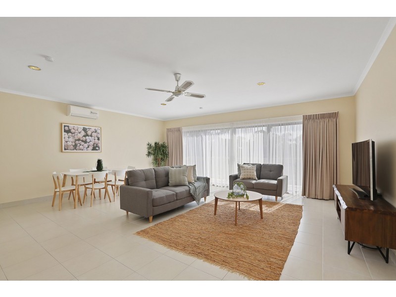 18 Ponds Drive, Lara VIC 3212