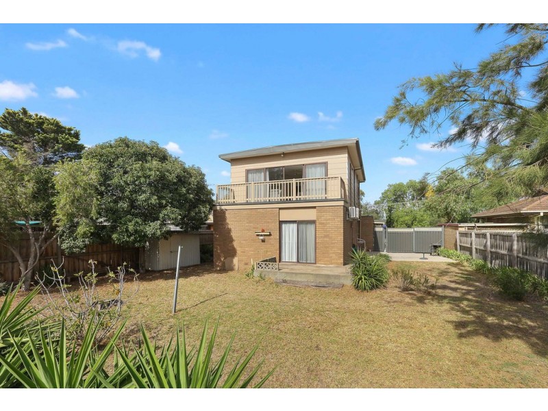 18 Ponds Drive, Lara VIC 3212