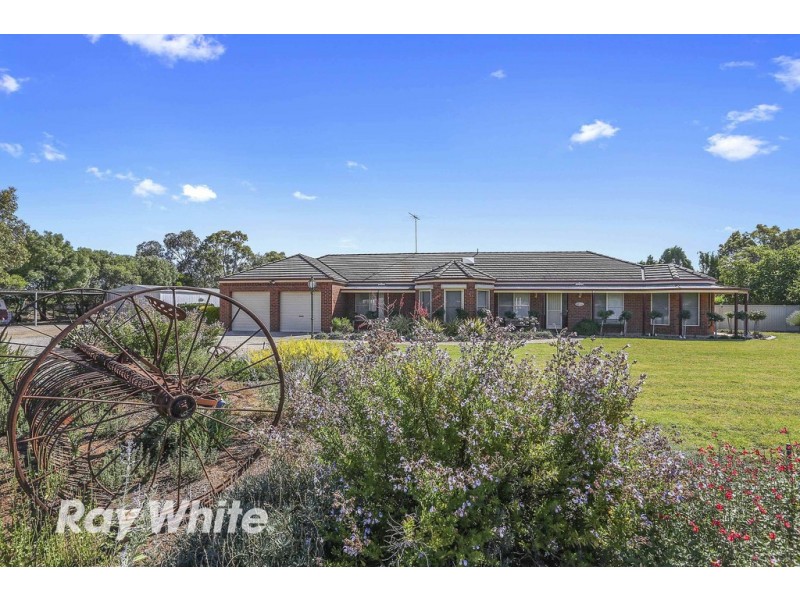 125 Curletts Road, Lara VIC 3212