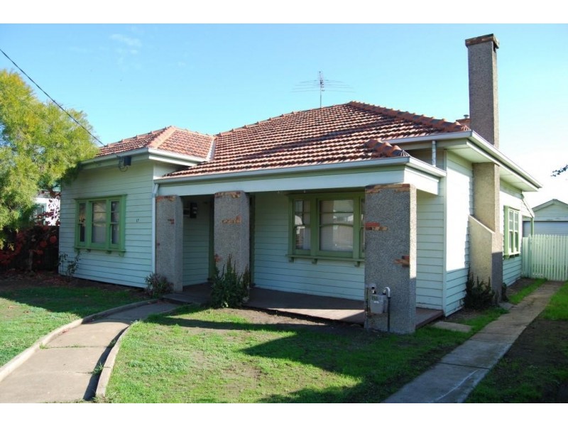 17 Seabeach Parade, North Shore VIC 3214