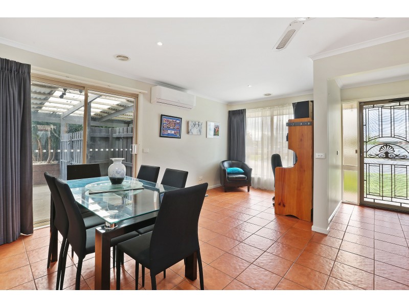 4 Grange Court, Corio VIC 3214