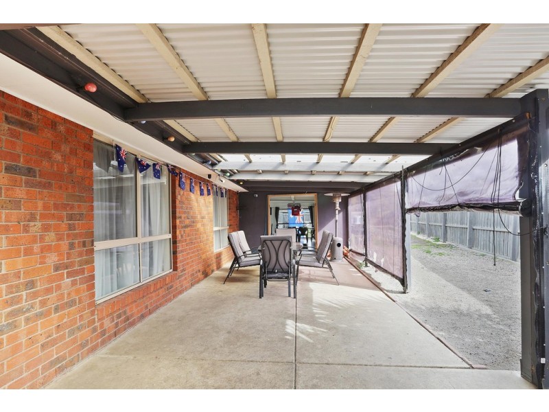 4 Grange Court, Corio VIC 3214