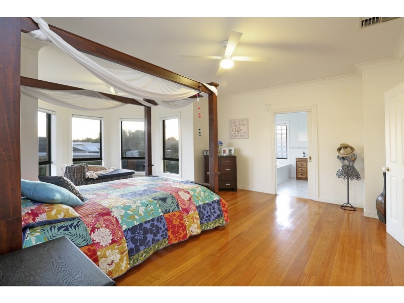 36 Lara Boulevard, Lara VIC 3212