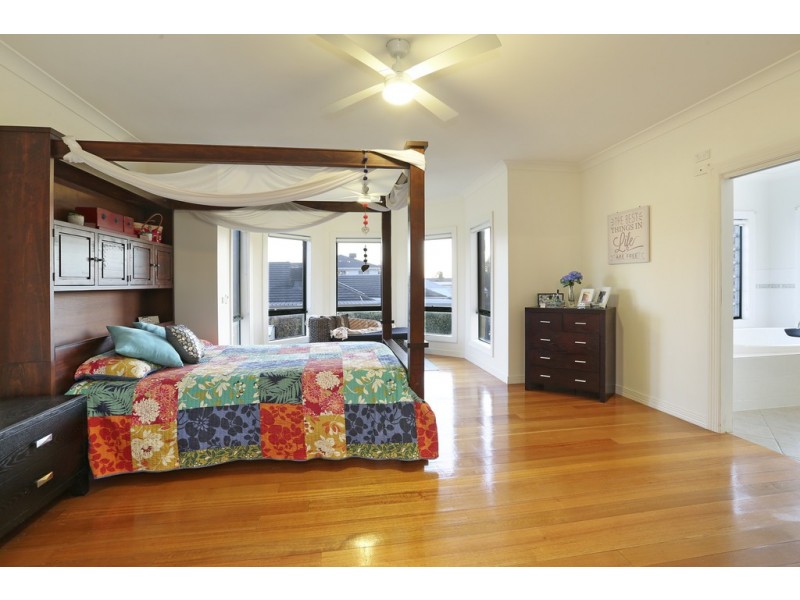 36 Lara Boulevard, Lara VIC 3212