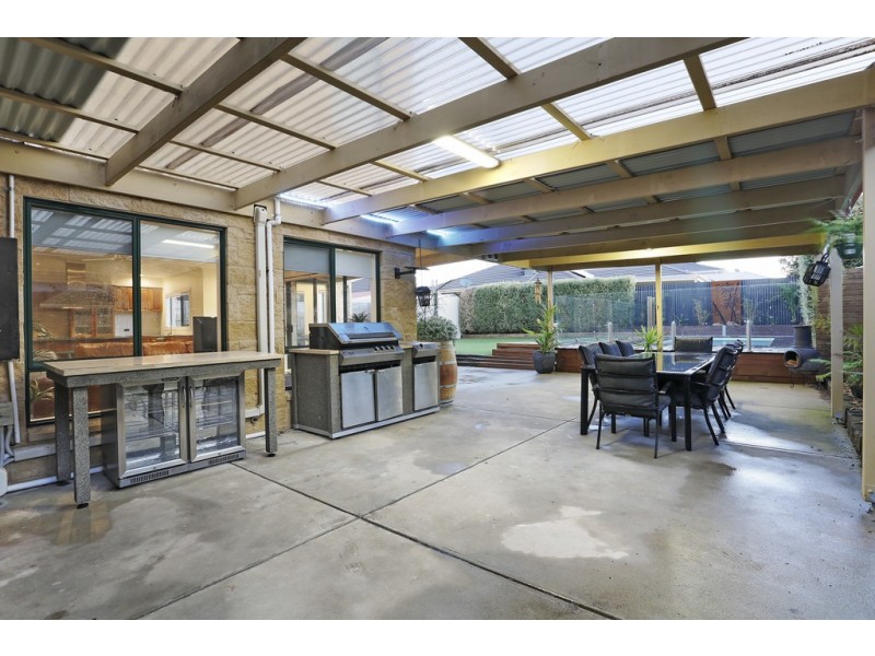 36 Lara Boulevard, Lara VIC 3212