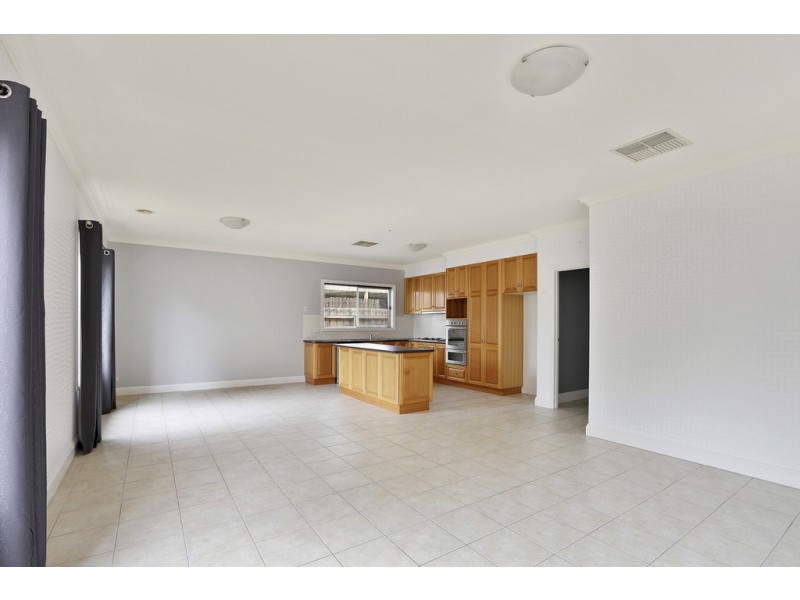 13 Maria Court, Lara VIC 3212