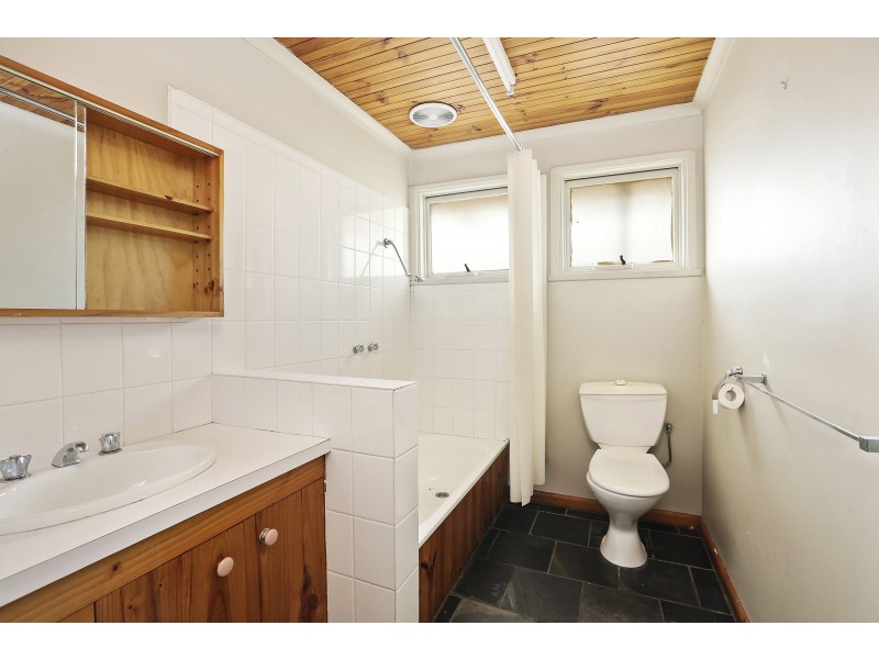 30 Wilkins Close, Corio VIC 3214