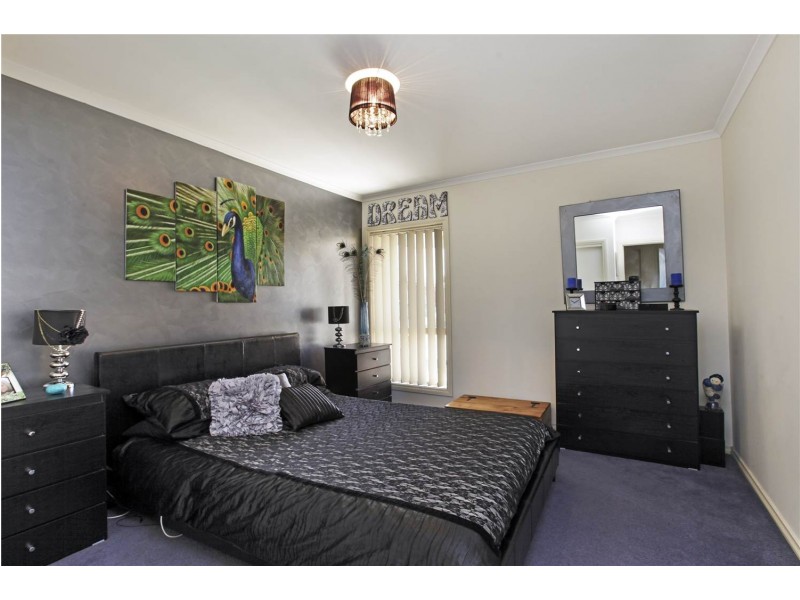 2/5-7 Altair Avenue, Lara VIC 3212