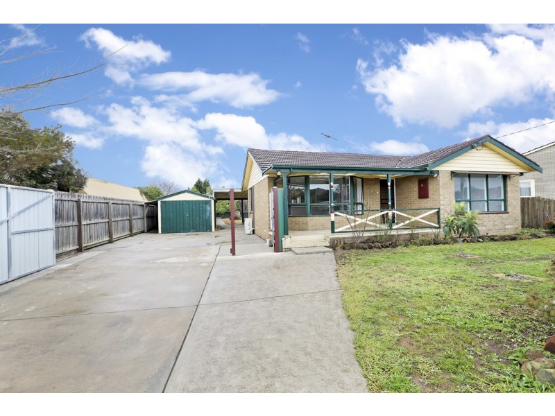 11 Saintfield Street, Lara VIC 3212