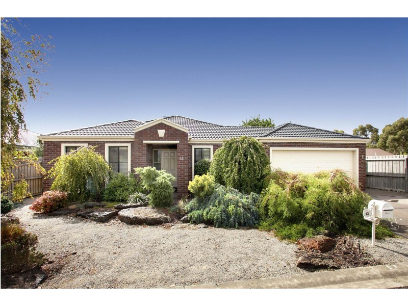 13 Nilaur Place, Lara VIC 3212