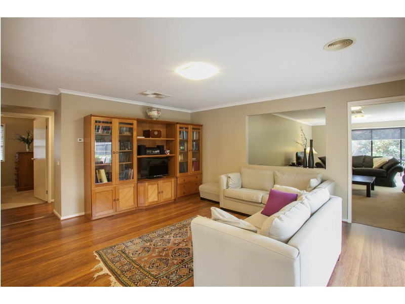 13 Nilaur Place, Lara VIC 3212