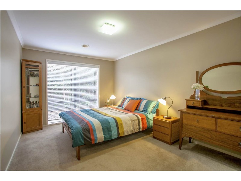 13 Nilaur Place, Lara VIC 3212